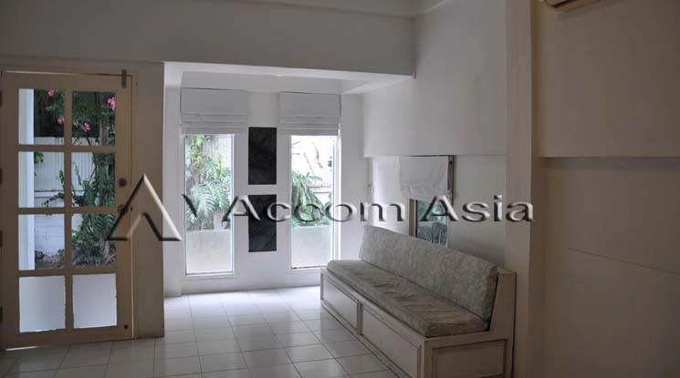 16  5 br Townhouse For Rent in Sukhumvit ,Bangkok BTS Ekkamai 13000795