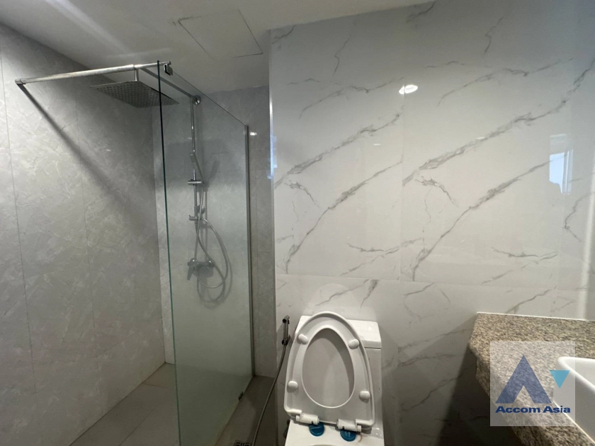 18  3 br Condominium For Rent in Sukhumvit ,Bangkok BTS Phrom Phong at Regent On The Park 3 13000800