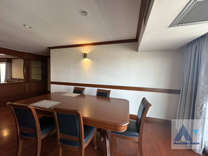 5  3 br Condominium For Rent in Sukhumvit ,Bangkok BTS Phrom Phong at Regent On The Park 3 13000800