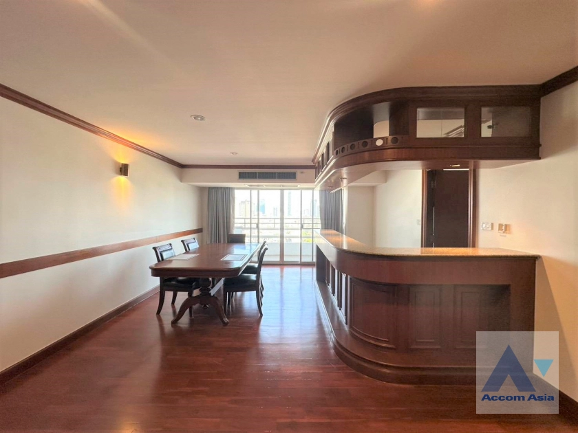  1  3 br Condominium For Rent in Sukhumvit ,Bangkok BTS Phrom Phong at Regent On The Park 3 13000800