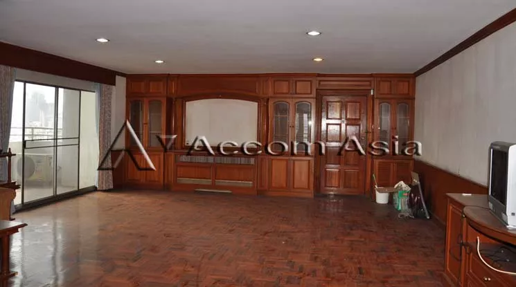 unitBig Balcony |  3 Bedrooms  Condominium For Rent in Sukhumvit, Bangkok  near BTS Phrom Phong (13000802)