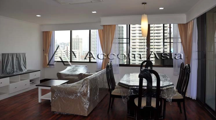  Acadamia Grand Tower Condominium  2 Bedroom for Rent BTS Phrom Phong in Sukhumvit Bangkok