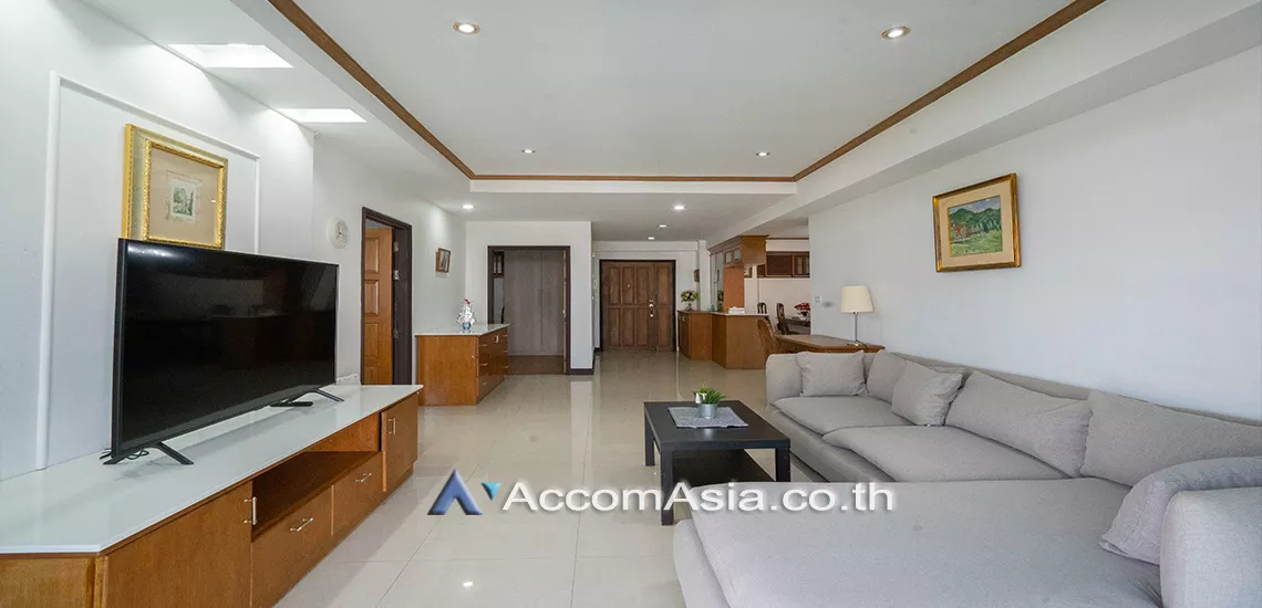 unit 3 Bedrooms  Condominium For Rent in Sukhumvit, Bangkok  near BTS Phrom Phong (13000859)