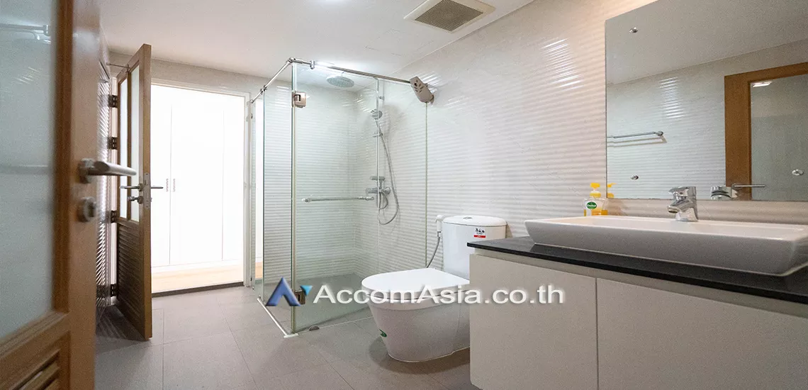 10  3 br Condominium For Rent in Sukhumvit ,Bangkok BTS Phrom Phong at Royal Castle 13000860