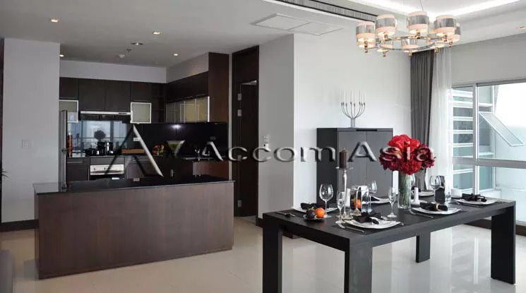 7  3 br Apartment For Rent in Ploenchit ,Bangkok BTS Ploenchit at Elegance and Traditional Luxury 13000861