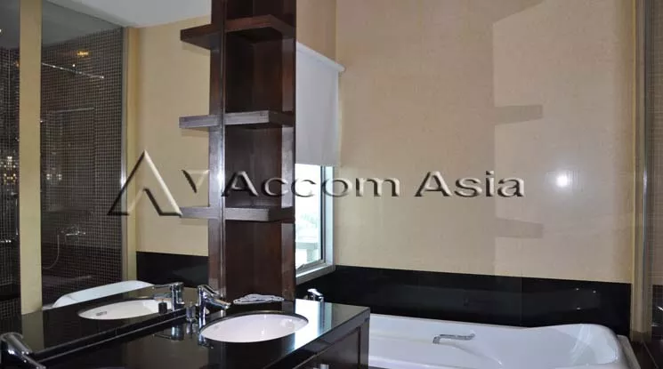 10  3 br Apartment For Rent in Ploenchit ,Bangkok BTS Ploenchit at Elegance and Traditional Luxury 13000862