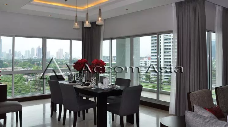 5  3 br Apartment For Rent in Ploenchit ,Bangkok BTS Ploenchit at Elegance and Traditional Luxury 13000864