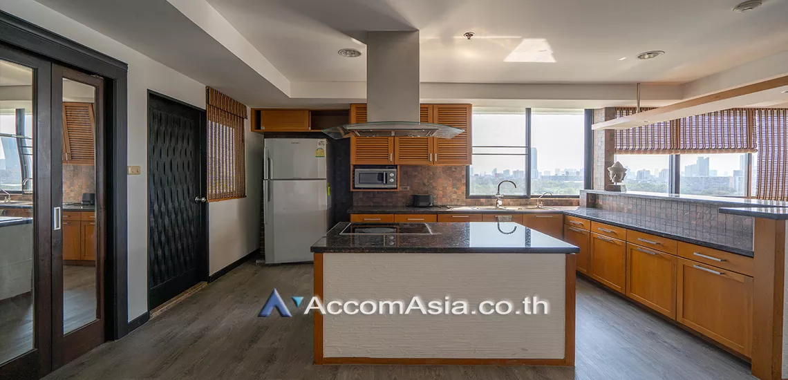 4  2 br Condominium For Rent in Sukhumvit ,Bangkok BTS Nana at Lake Green 13000866