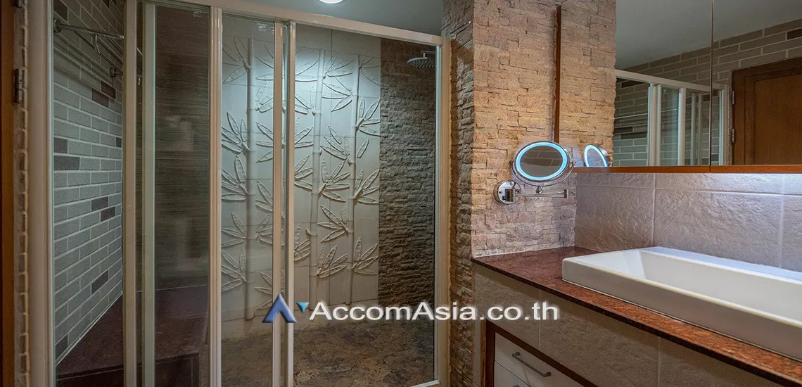 11  2 br Condominium For Rent in Sukhumvit ,Bangkok BTS Nana at Lake Green 13000866