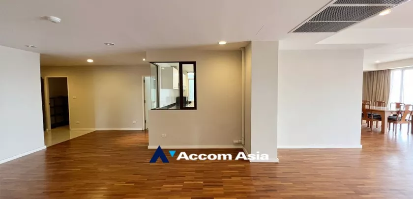 5  4 br Condominium For Rent in Sukhumvit ,Bangkok BTS Ekkamai at La Cascade 13000878