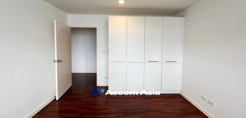 15  4 br Condominium For Rent in Sukhumvit ,Bangkok BTS Ekkamai at La Cascade 13000878