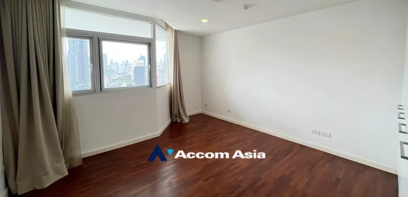 13  4 br Condominium For Rent in Sukhumvit ,Bangkok BTS Ekkamai at La Cascade 13000878