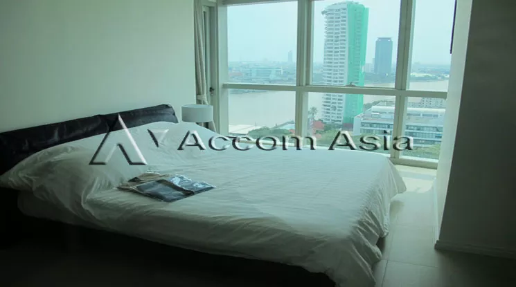  1 Bedroom  Condominium For Rent & Sale in Charoennakorn, Bangkok  near BTS Krung Thon Buri (13000912)