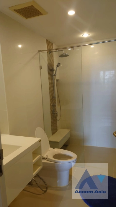 6  1 br Condominium for rent and sale in Silom ,Bangkok BTS Chong Nonsi at Collezio Sathorn Pipat 13000917