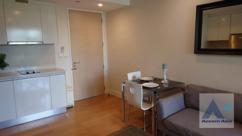  1  1 br Condominium for rent and sale in Silom ,Bangkok BTS Chong Nonsi at Collezio Sathorn Pipat 13000917
