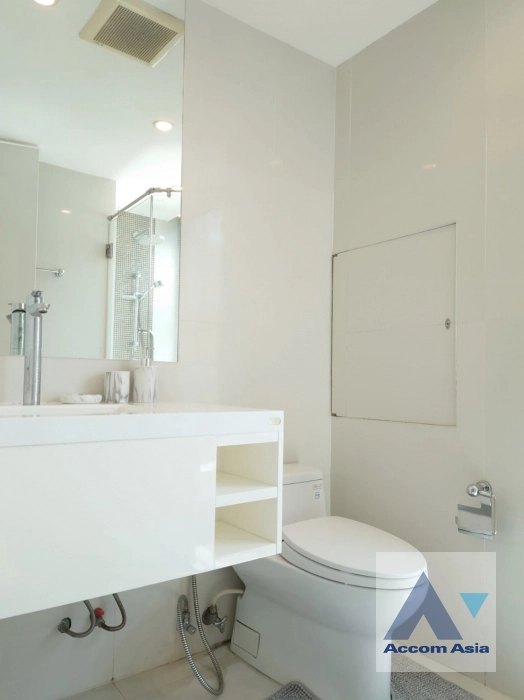 7  2 br Condominium for rent and sale in Silom ,Bangkok BTS Chong Nonsi at Collezio Sathorn Pipat 13000918