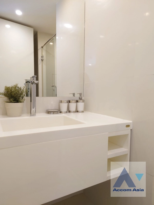 6  2 br Condominium for rent and sale in Silom ,Bangkok BTS Chong Nonsi at Collezio Sathorn Pipat 13000918