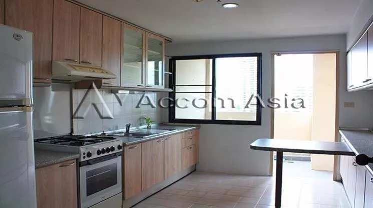 5  2 br Apartment For Rent in Sukhumvit ,Bangkok BTS Phrom Phong at Exudes classic comfort 10212