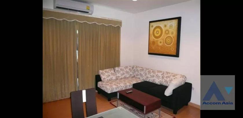 unit 1 Bedroom  Condominium For Rent in Ploenchit, Bangkok  near BTS Ratchathewi (13000936)