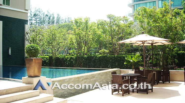  1 Bedroom  Condominium For Rent in Ploenchit, Bangkok  near BTS Chitlom (13000937)