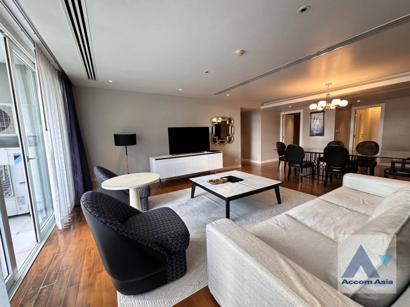 unitElegant family-friendly condo with garden balcony (13000952)