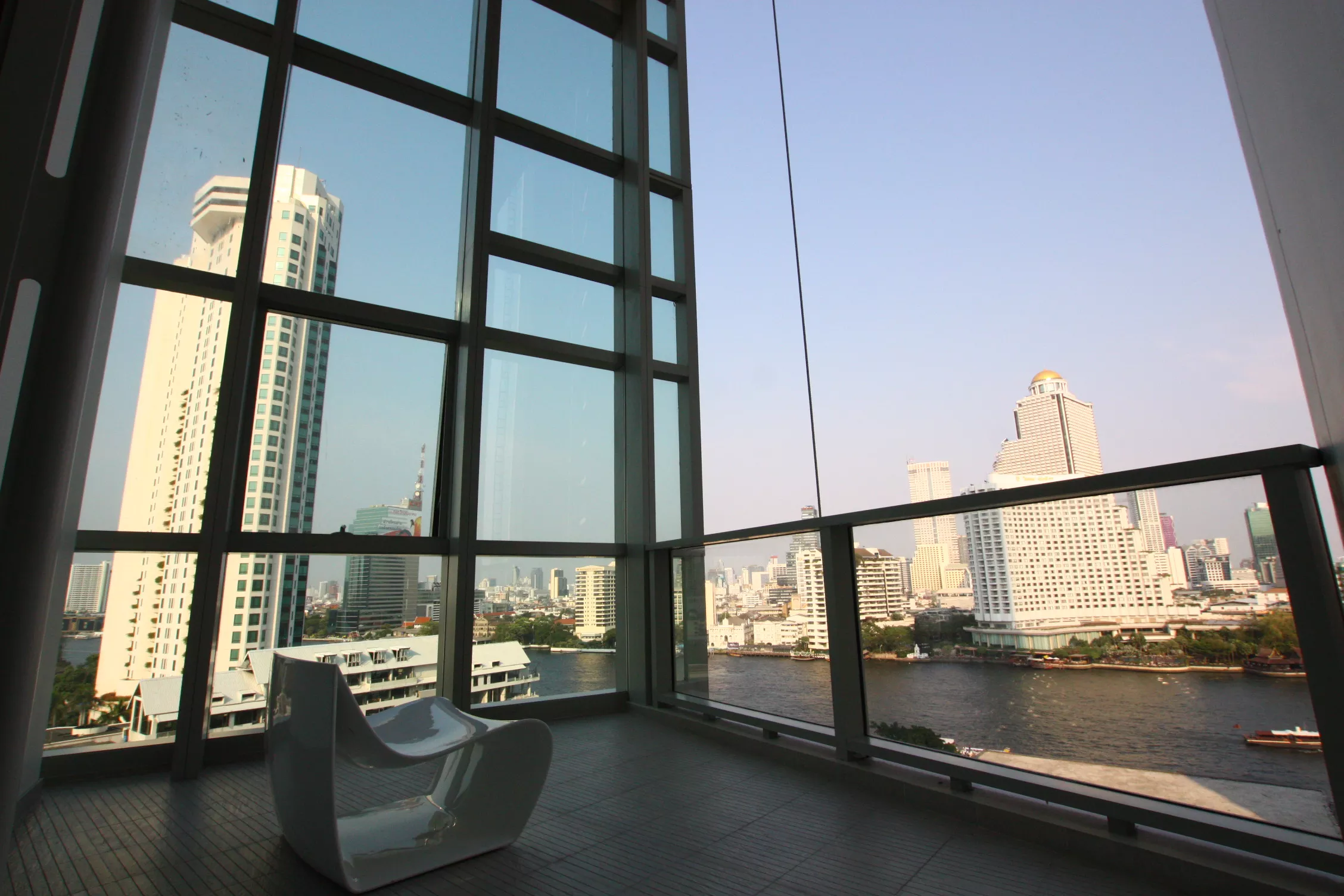 10  4 br Condominium For Sale in Charoennakorn ,Bangkok BTS Krung Thon Buri at The River  13000970