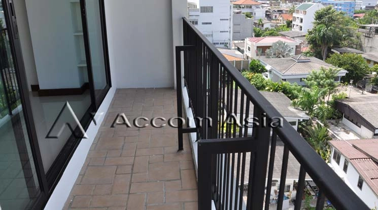 7  3 br Apartment For Rent in Sukhumvit ,Bangkok BTS Ekkamai at Urban space in Bangkok 13001021