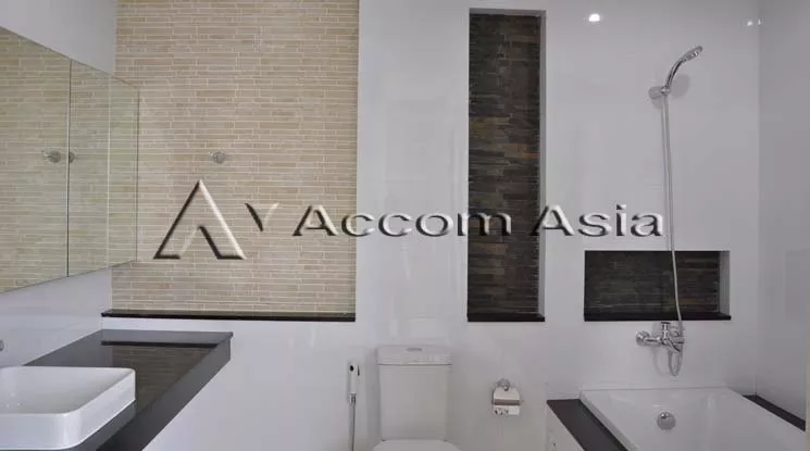 11  3 br Apartment For Rent in Sukhumvit ,Bangkok BTS Ekkamai at Urban space in Bangkok 13001023