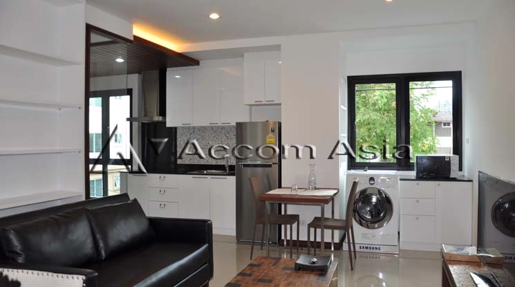 unit 1 Bedroom  Apartment For Rent in Sukhumvit, Bangkok  near BTS Ekkamai (13001026)