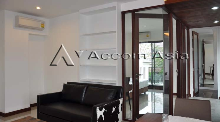 unit 1 Bedroom  Apartment For Rent in Sukhumvit, Bangkok  near BTS Ekkamai (13001026)