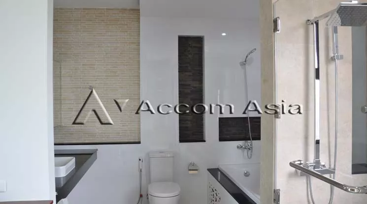 11  3 br Apartment For Rent in Sukhumvit ,Bangkok BTS Ekkamai at Urban space in Bangkok 13001028