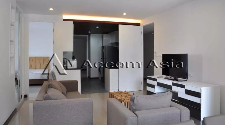 unit 3 Bedrooms  Apartment For Rent in Sukhumvit, Bangkok  near BTS Ekkamai (13001029)