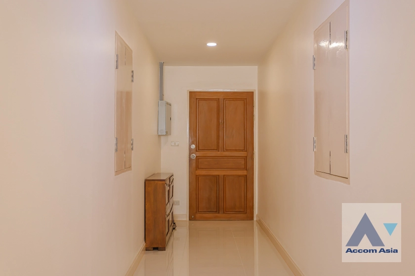 unitGarden, Pet friendly |  2 Bedrooms  Condominium For Rent in Sukhumvit, Bangkok  near BTS Phrom Phong (13001039)