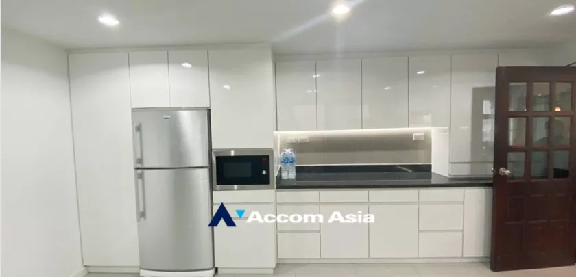 4  3 br Apartment For Rent in Sukhumvit ,Bangkok BTS Asok - MRT Sukhumvit at Warm Family Atmosphere 13001043