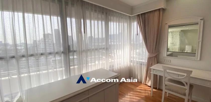 10  3 br Apartment For Rent in Sukhumvit ,Bangkok BTS Asok - MRT Sukhumvit at Warm Family Atmosphere 13001043