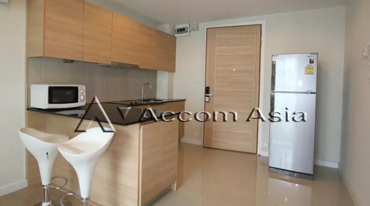  1 Bedroom  Condominium For Rent & Sale in Sukhumvit, Bangkok  near BTS Thong Lo (13001075)
