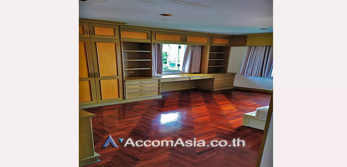 20  5 br House For Rent in Samutprakan ,Samutprakan BTS Bearing at Moo Baan Ladawan Srinakarin 13001078