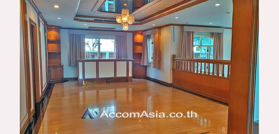 7  5 br House For Rent in Samutprakan ,Samutprakan BTS Bearing at Moo Baan Ladawan Srinakarin 13001078