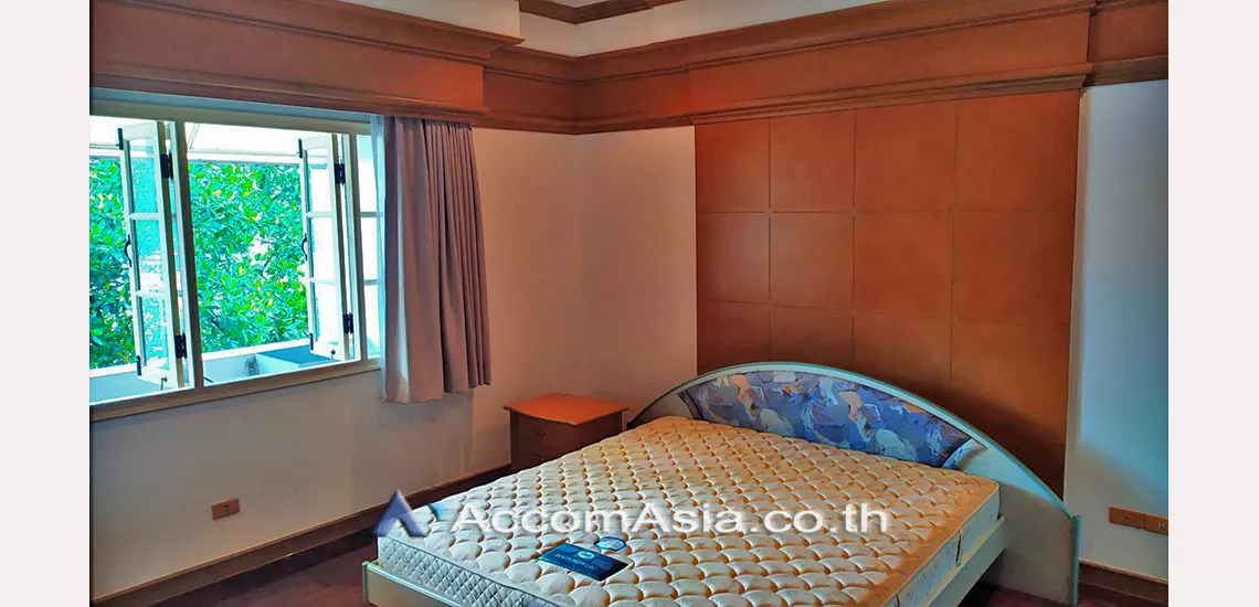 12  5 br House For Rent in Samutprakan ,Samutprakan BTS Bearing at Moo Baan Ladawan Srinakarin 13001078