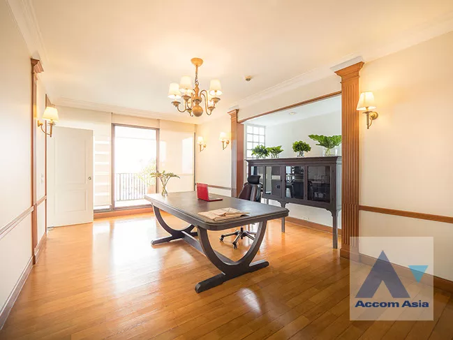 5  3 br Apartment For Rent in Samutprakan ,Samutprakan  at Modern Classy style - Airy Balcony 10213