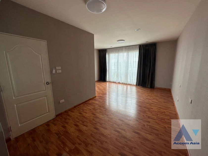 8  3 br Townhouse for rent and sale in Sukhumvit ,Bangkok BTS Bang Chak at The Private Sukhumvit-Bangchak 13001080