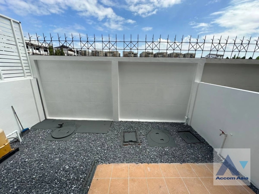 10  3 br Townhouse for rent and sale in Sukhumvit ,Bangkok BTS Bang Chak at The Private Sukhumvit-Bangchak 13001080