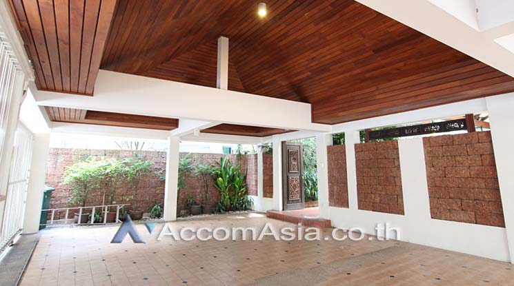 15  4 br House For Rent in sathorn ,Bangkok BTS Chong Nonsi 90359