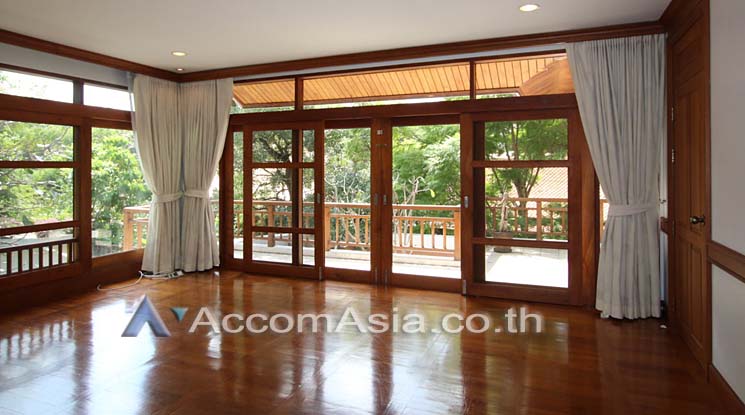 9  4 br House For Rent in sathorn ,Bangkok BTS Chong Nonsi 90359