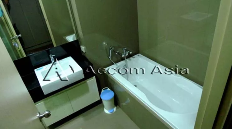 unit 1 Bedroom  Condominium For Rent in Sukhumvit, Bangkok  near BTS Nana (13001095)