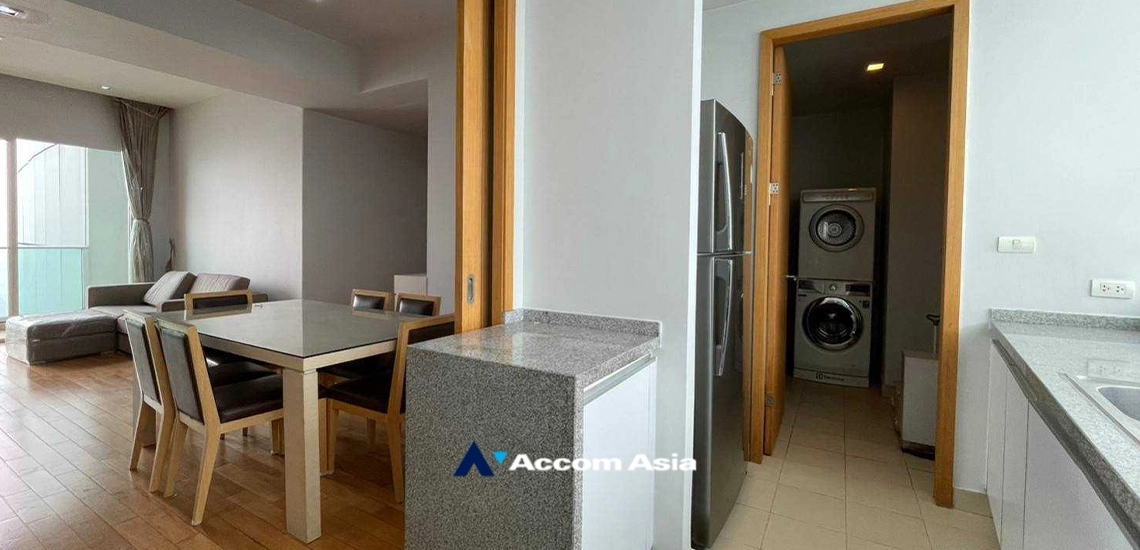 unit 3 Bedrooms  Condominium For Rent in Sukhumvit, Bangkok  near BTS Asok - MRT Sukhumvit (13001104)