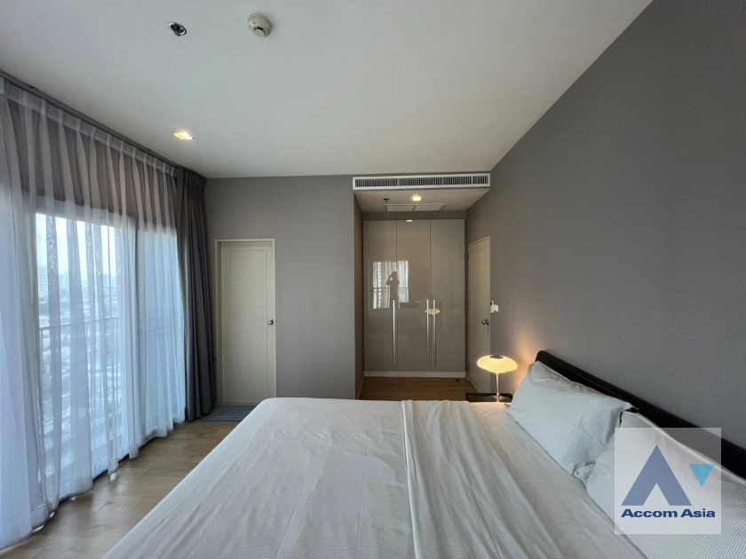 9  2 br Condominium For Rent in Sukhumvit ,Bangkok BTS Ekkamai at Noble Reveal 13001106