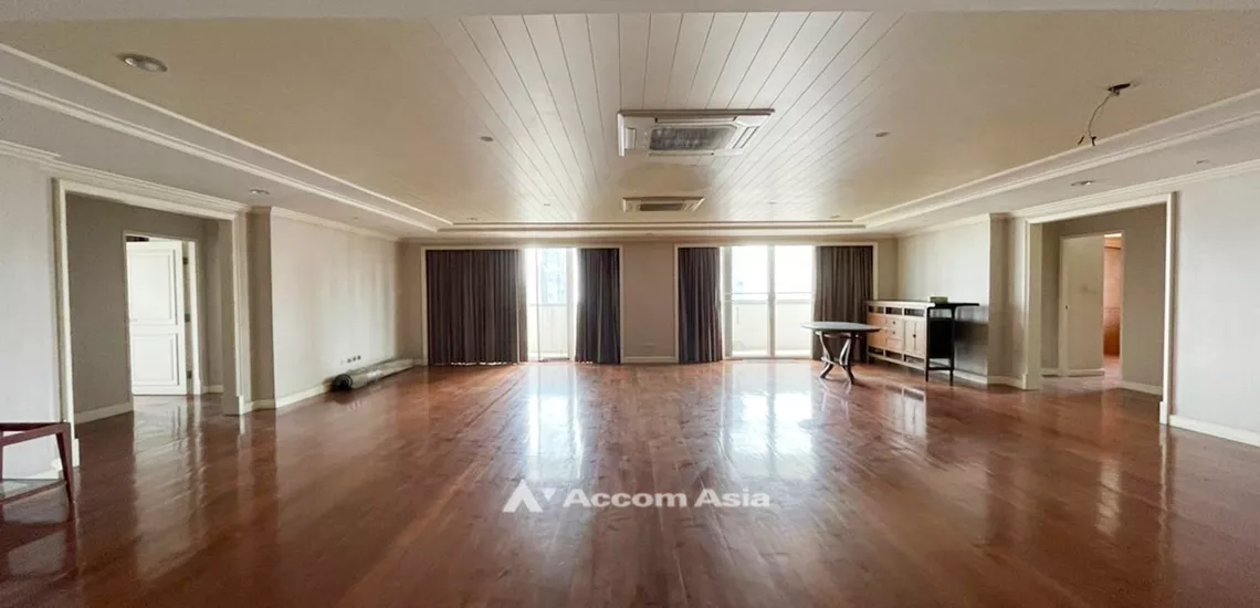 D.S. Tower 2 Condominium  2 Bedroom for Sale BTS Phrom Phong in Sukhumvit Bangkok