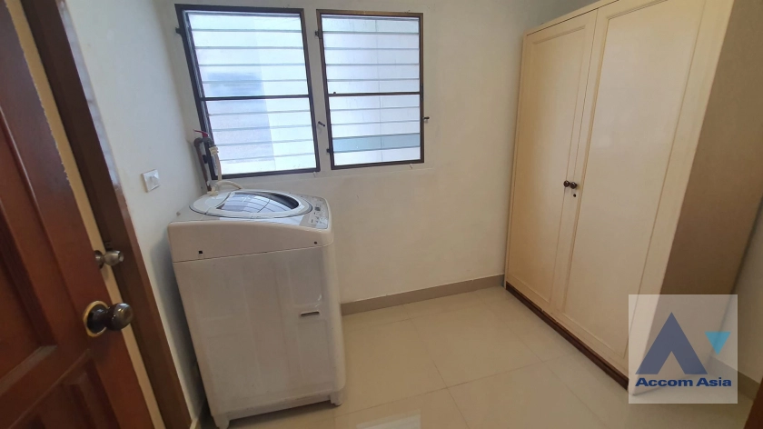 29  3 br Condominium for rent and sale in Sukhumvit ,Bangkok BTS Asok - MRT Phetchaburi at Asoke Tower 13001119