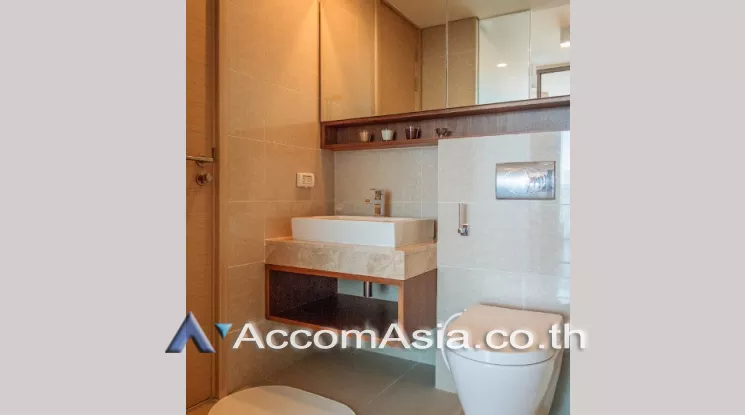  1 Bedroom  Condominium For Rent & Sale in Sukhumvit, Bangkok  near BTS Phrom Phong (13001144)